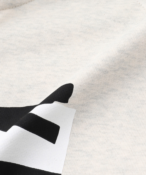 JOINT WORKS（ジョイントワークス）の「PLATEAU STUDIO / プラトースタジオ Flag zip-up（パーカー・メンズ・グレー/ブルー・2/3）」の9枚目の写真