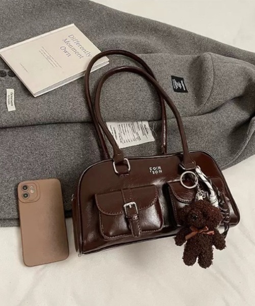 yuue' ( wear )(ユーイ)の「アウトポケットロングハンドルボストンバッグ(ボストンバッグ・レディース・ダークブラウン/レッド/ブラック・FREE)」の18枚目の写真