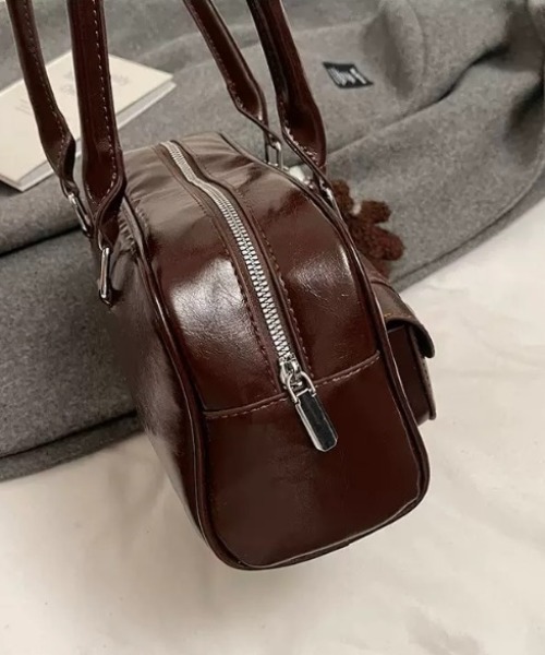 yuue' ( wear )(ユーイ)の「アウトポケットロングハンドルボストンバッグ(ボストンバッグ・レディース・ダークブラウン/レッド/ブラック・FREE)」の20枚目の写真