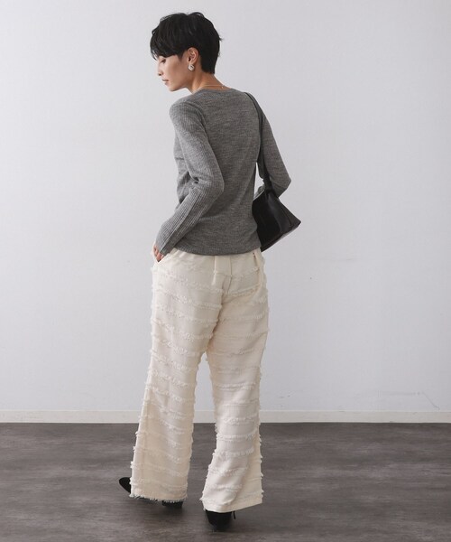 OPAQUE.CLIP（オペークドットクリップ）の「シアーリブニット【洗濯機OK】（ニット/セーター・レディース・グレー/オフホワイト/ボルドー/ブルー系その他/ブラック・42/40/38）」の12枚目の写真