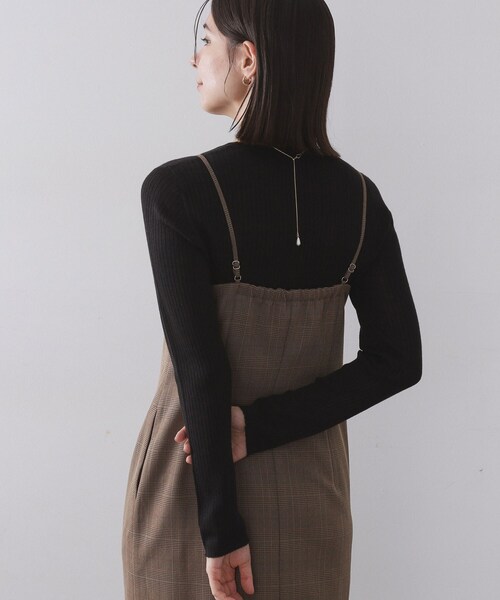 OPAQUE.CLIP（オペークドットクリップ）の「シアーリブニット【洗濯機OK】（ニット/セーター・レディース・グレー/オフホワイト/ボルドー/ブルー系その他/ブラック・42/40/38）」の14枚目の写真