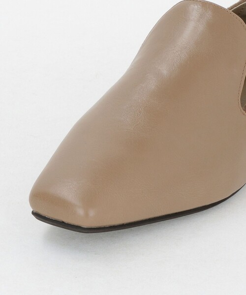 green label relaxing（グリーンレーベルリラクシング）の「スクエアオペラ フラットシューズ 撥水（ドレスシューズ・レディース・ベージュ/ブラック・22.5cm/23cm/23.5cm/24cm/24.5cm/25cm）」の17枚目の写真