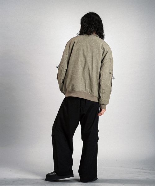 NO ID.（ノーアイディ）の「【NO ID.】Uneven Print Big MA-1 Blouson / アンイーブン プリント ビッグ MA-1 ブルゾン（MA-1・メンズ・グレー/ベージュ/ダークグレー・ONE SIZE）」の5枚目の写真