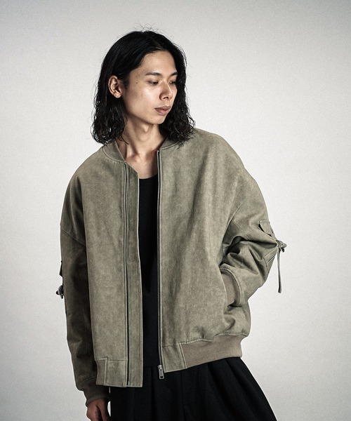 NO ID.（ノーアイディ）の「【NO ID.】Uneven Print Big MA-1 Blouson / アンイーブン プリント ビッグ MA-1 ブルゾン（MA-1・メンズ・グレー/ベージュ/ダークグレー・ONE SIZE）」の6枚目の写真