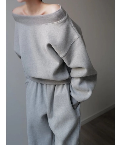セール】off shoulder sweat（スウェット）｜celon（セロン）の