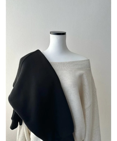 off shoulder sweat（スウェット）｜celon（セロン）のファッション