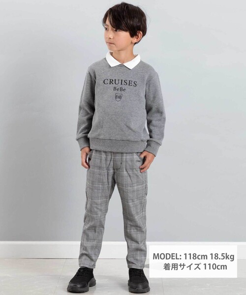 BeBe(ベベ)の「CRUISESロゴ刺しゅう襟付きトレーナー(100~150cm)(スウェット・キッズ・ブラック/グレー・130cm/120cm/100cm/110cm/140cm/150cm)」の3枚目の写真