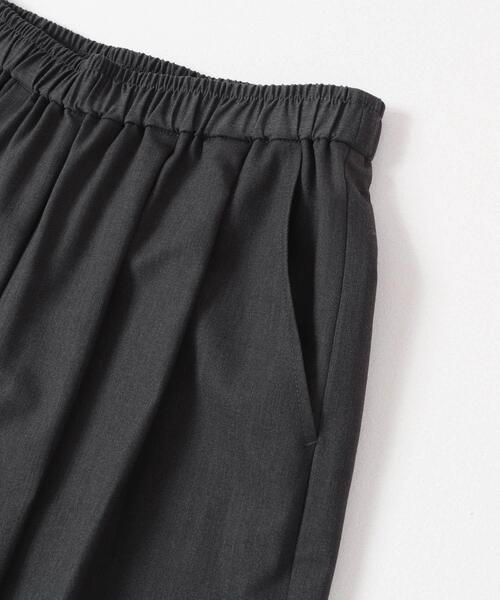URBAN RESEARCH(アーバンリサーチ)の「『3サイズ展開』『イージーケア』 ウール混タックギャザーストレートパンツ(その他パンツ・レディース・ブラック/チャコールグレー/ベージュ/その他2/その他1・36/40/38)」の16枚目の写真