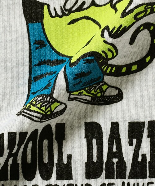 BEAMS T(ビームスティー)の「BEAMS / School Daze Hoodie(パーカー・メンズ・ライトグレー・L/M/S/XL)」の8枚目の写真