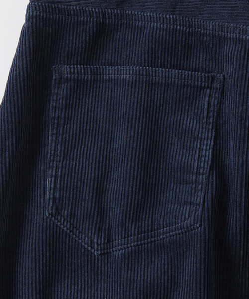 FREAK'S STORE(フリークスストア)の「ワイドシルエット ワンウォッシュ カーブ コーデュロイパンツ(その他パンツ・メンズ・ブラック/オリーブ/ブラウン/ネイビー・MEDIUM/LARGE/SMALL)」の13枚目の写真
