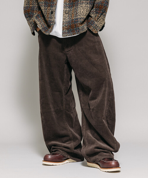 セール】ワイドシルエット ワンウォッシュ カーブ コーデュロイパンツ