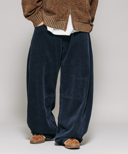 セール】ワイドシルエット ワンウォッシュ カーブ コーデュロイパンツ