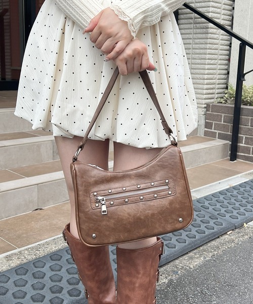 frunco(フランコ)の「2wayスタッズBAG(ショルダーバッグ・レディース・ブラック/ホワイト/ブラウン・FREE)」の11枚目の写真