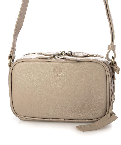 ATLANTA（アトランタ）の「アトランタ ATLANTA / 牛革BOX型ウォレットショルダー（ショルダーバッグ・レディース・イエロー/シルバー系その他3/キャメル/グリーン/グレイッシュベージュ/アイボリー/ブラック・FREE）」の4枚目の写真