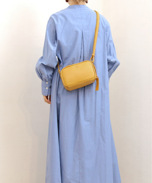 ATLANTA（アトランタ）の「アトランタ ATLANTA / 牛革BOX型ウォレットショルダー（ショルダーバッグ・レディース・イエロー/シルバー系その他3/キャメル/グリーン/グレイッシュベージュ/アイボリー/ブラック・FREE）」の11枚目の写真