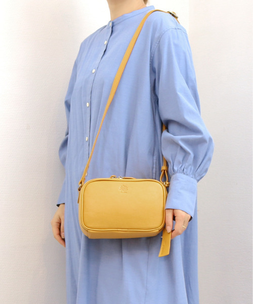 ATLANTA（アトランタ）の「アトランタ ATLANTA / 牛革BOX型ウォレットショルダー（ショルダーバッグ・レディース・イエロー/シルバー系その他3/キャメル/グリーン/グレイッシュベージュ/アイボリー/ブラック・FREE）」の13枚目の写真