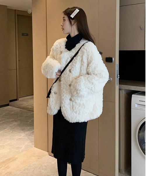 セール】WEGO/ダブルボタンフェイクファーノーカラージャケット（ノー