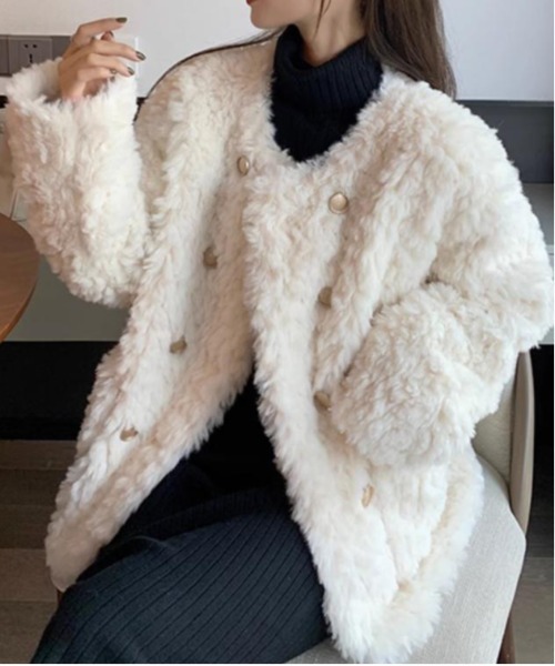 WEGO（ウィゴー）の「WEGO/ダブルボタンフェイクファーノーカラージャケット（ノーカラージャケット・レディース・ホワイト・MEDIUM/LARGE）」の18枚目の写真