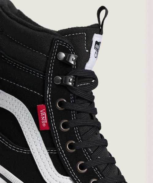 VANS(バンズ)の「スケートハイ ウォータープルーフ インシュレーテッド / MTE Sk8-Hi Waterproof Insulate VN000DAQBA21(スニーカー・メンズ・ブラック×ホワイト・7/6.5/6/5.5/12/11.5/11/10.5/10/9.5/9/8.5/8/7.5/5)」の6枚目の写真