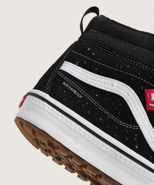 VANS(バンズ)の「スケートハイ ウォータープルーフ インシュレーテッド / MTE Sk8-Hi Waterproof Insulate VN000DAQBA21(スニーカー・メンズ・ブラック×ホワイト・7/6.5/6/5.5/12/11.5/11/10.5/10/9.5/9/8.5/8/7.5/5)」の7枚目の写真