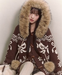 取り外し可能ファー付きノルディック柄ニットフーディー／トグルボタンデザイン