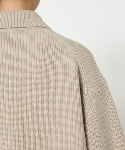 BABYLONE（バビロン）の「スキッパーミドルゲージニットプルオーバー（ニット/セーター・レディース・ブラウン/ライトベージュ・フリー）」の22枚目の写真