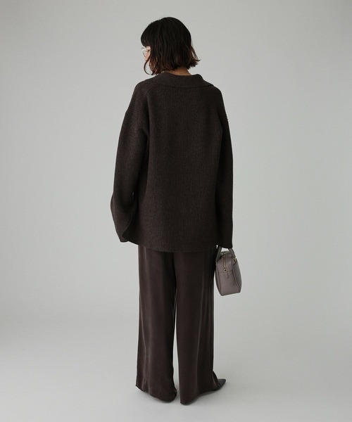 BABYLONE（バビロン）の「スキッパーミドルゲージニットプルオーバー（ニット/セーター・レディース・ブラウン/ライトベージュ・フリー）」の10枚目の写真