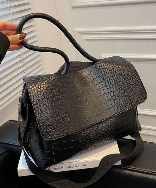 c.u.l（シーユーエル）の「クロコ型押し風 レザーライク ショルダーバッグ cula1339（ショルダーバッグ・レディース・ブラウン/ブラック/ダークブラウン・FREE）」の7枚目の写真