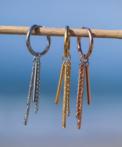 IRIEBEACH（アイリービーチ）の「dangling hoop pierce/【ハワイアンジュエリー】【サージカルステンレス】【金属アレルギー対応】【IRIEBEACH / アイリービーチ】つけっぱなしOK（ピアス（片耳用）・レディース・シルバー/ピンク/ゴールド・FREE）」の3枚目の写真