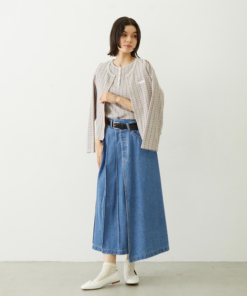 MILKFED.（ミルクフェド）の「ASYMMETRICAL LONG SKIRT（デニムスカート・レディース・ライトブルー/ライトインディゴブルー・M/S）」の22枚目の写真