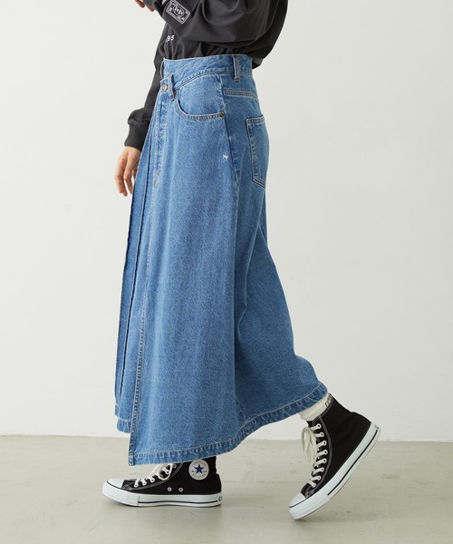 MILKFED.（ミルクフェド）の「ASYMMETRICAL LONG SKIRT（デニムスカート・レディース・ライトブルー/ライトインディゴブルー・M/S）」の6枚目の写真