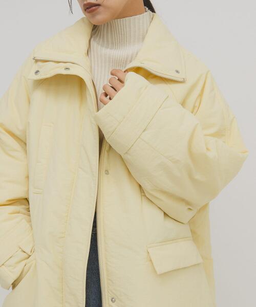 KBF（ケイビーエフ）の「モンスターパテッドミドルコート（ダウン