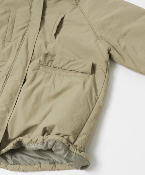 KBF(ケイビーエフ)の「モンスターパテッドミドルコート(ダウンジャケット/コート・レディース・ブラック/グリーン系その他/イエロー系その他・ONE)」の8枚目の写真