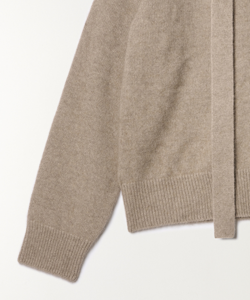 TTUDEMENT(トュードメント)の「V-NECK MUFFLER KNIT TOP MOCHA(ニット/セーター・レディース・その他・FREE)」の6枚目の写真