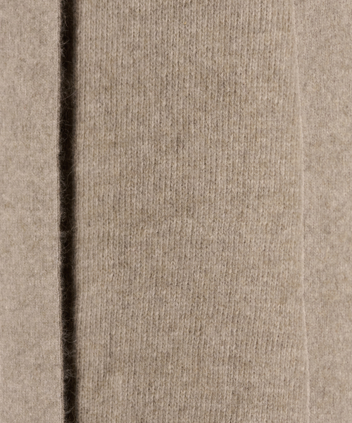 TTUDEMENT(トュードメント)の「V-NECK MUFFLER KNIT TOP MOCHA(ニット/セーター・レディース・その他・FREE)」の7枚目の写真