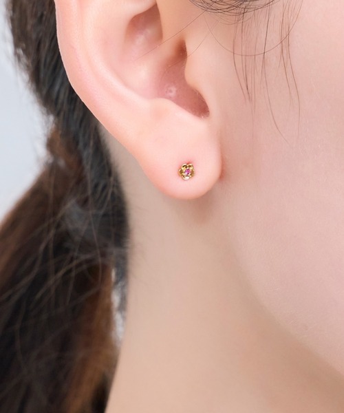 Phoebe（フィービィー）の「【金属アレルギー対応】プチフラワービジュースタッドピアス（片耳）（ピアス（片耳用）・レディース・クリア/ピンク/オレンジ・FREE）」の2枚目の写真