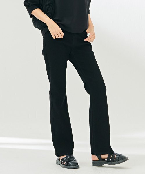CHASECULT(チェイスカルト)の「レディース ブラックヒドゥンバンディングブーツカットデニムパンツ-DAZG2351B03(デニムパンツ・レディース・ブラック・67/70/74/76)」の2枚目の写真