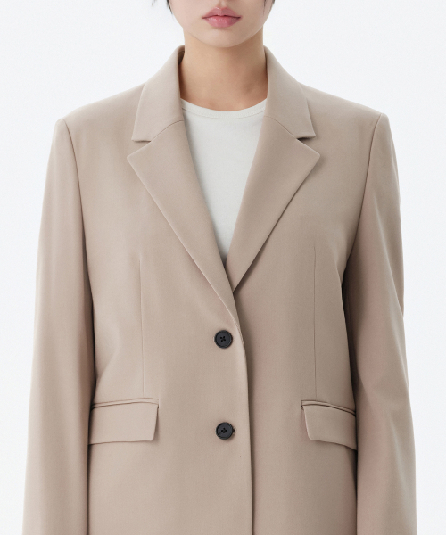 MUSINSA STANDARD WOMAN（ムシンサスタンダードウーマン）の「ウィメンズベーシックブレザー[ベージュ]（テーラードジャケット・レディース・その他・SMALL/MEDIUM/LARGE/X-LARGE/X-SMALL）」の4枚目の写真