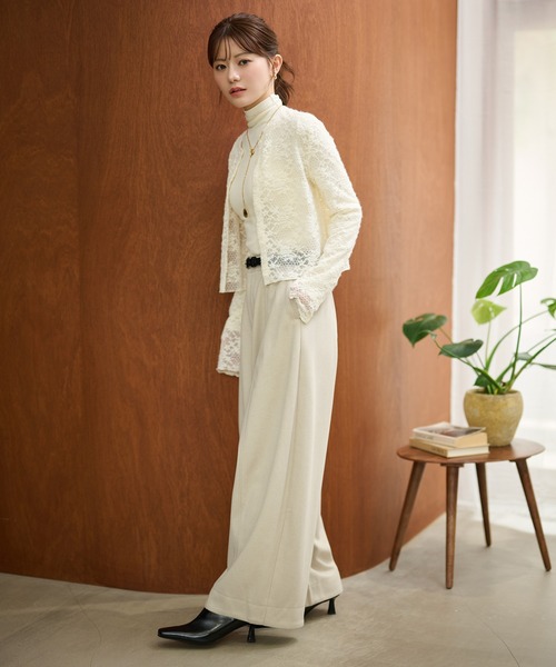 LAULEN(ローレン)の「center seam curve wide pants /センターシームカーブワイドパンツ(その他パンツ・レディース・アイボリー/ライトグレー/チャコールグレー・S/M)」の10枚目の写真