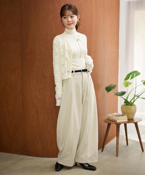 LAULEN(ローレン)の「center seam curve wide pants /センターシームカーブワイドパンツ(その他パンツ・レディース・アイボリー/ライトグレー/チャコールグレー・S/M)」の13枚目の写真