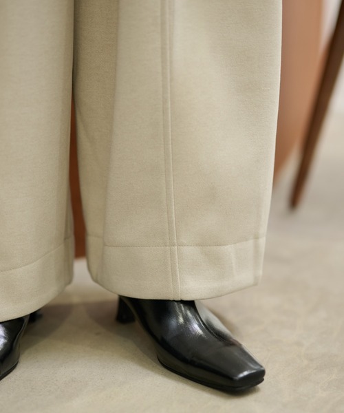 LAULEN(ローレン)の「center seam curve wide pants /センターシームカーブワイドパンツ(その他パンツ・レディース・アイボリー/ライトグレー/チャコールグレー・S/M)」の17枚目の写真