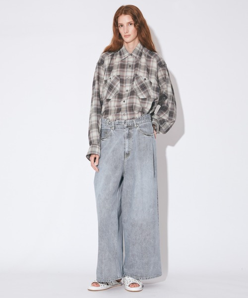 beautiful people（ビューティフルピープル）の「selvedge denim o/d  cropped wide pants（デニムパンツ・レディース・サックスブルー/ベージュ・38/36）」の15枚目の写真