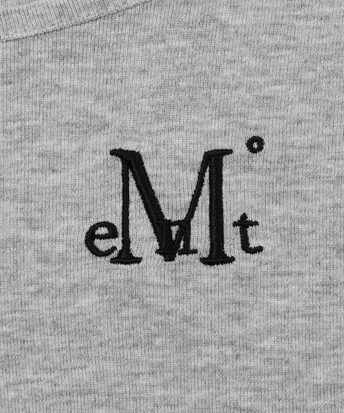 MUCENT(ムセント)の「チャティスリムフィットラウンドネックTシャツ(6カラー)(Tシャツ/カットソー・レディース・グレー/ブラウン/ブラック/ホワイト/チャコールグレー/Beige・FREE)」の7枚目の写真