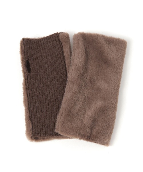 studio CLIP(スタディオクリップ)の「フェイクファーニットアームウォーマー(アームカバー・レディース・ブラウン/ベージュ/チャコール・FREE)」の5枚目の写真