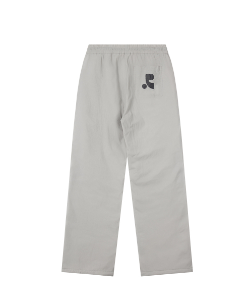 Rest&Recreation（レストアンドレクリエーション）の「QUILTED JOGGER PANTS - LIGHT GREY（スウェットパンツ・メンズ・その他・SMALL/LARGE）」の3枚目の写真