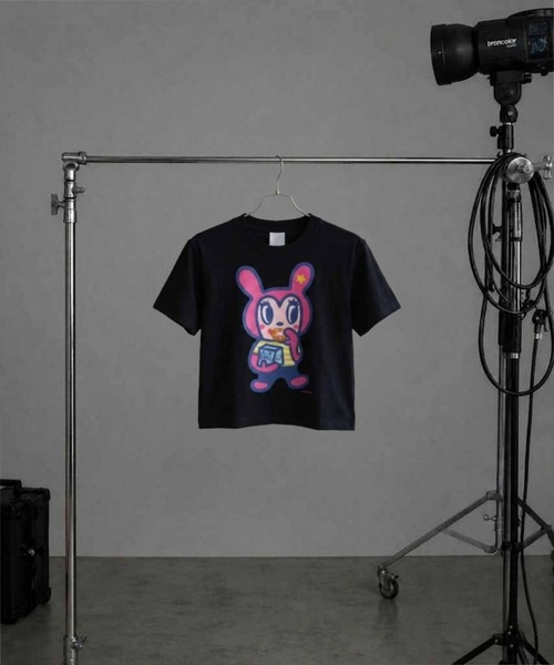 CULTURE SUPPLY(カルチャー サプライ)の「Angel Blue Tee(Tシャツ/カットソー・レディース・ホワイト系その他/ホワイト系その他3/ブラック系その他4/ホワイト系その他5/ブラック系その他2/ホワイト系その他2/ホワイト系その他4/ブラック系その他/ブラック系その他3/ブラック系その他5・SHORT)」の9枚目の写真