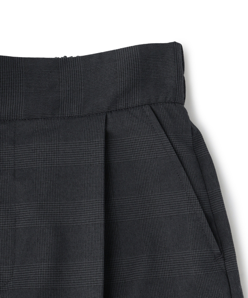 ATSURO TAYAMA（アツロウタヤマ）の「ベルトデザインワイドパンツ（その他パンツ・レディース・グレー系その他・M）」の4枚目の写真