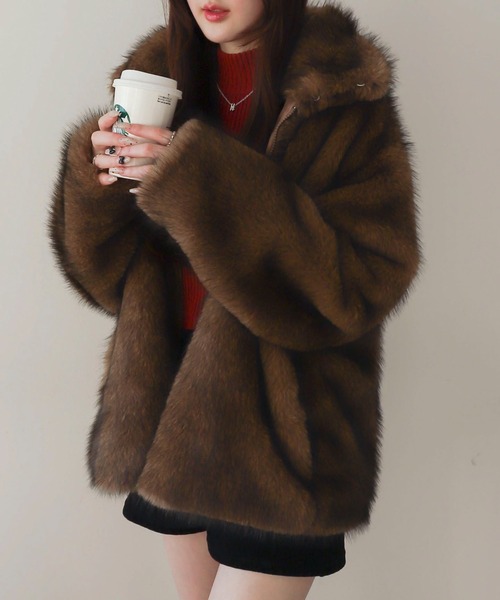 WEGO（ウィゴー）の「WEGO/【25年秋冬新作】2WAY スタンドネック フェイクファー ブルゾン コート（ブルゾン・レディース・ブラウン系その他/グレー系その他・FREE）」の4枚目の写真