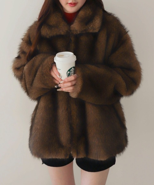 WEGO（ウィゴー）の「WEGO/【25年秋冬新作】2WAY スタンドネック フェイクファー ブルゾン コート（ブルゾン・レディース・ブラウン系その他/グレー系その他・FREE）」の5枚目の写真