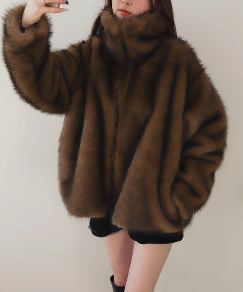 WEGO（ウィゴー）の「WEGO/【25年秋冬新作】2WAY スタンドネック フェイクファー ブルゾン コート（ブルゾン・レディース・ブラウン系その他/グレー系その他・FREE）」の8枚目の写真